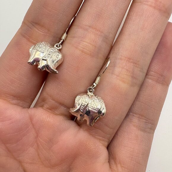 VTG Sterling Silver 925 Elephant Textured Dangle Earrings Size 1" Length - Picture 8 of 10
